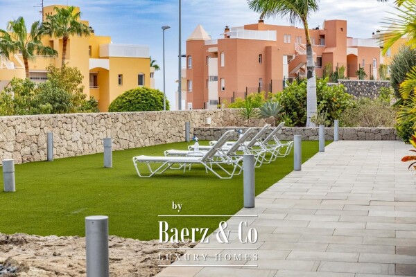 photo 18 Luxury penthouse duplex in La Caleta, Tenerife